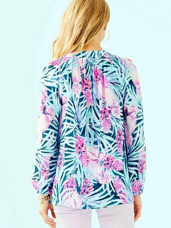 Lilly Pulitzer Silk Elsa Top Tweet Hearts Print Blouse Size S Palm Beach Style - Picture 2 of 5